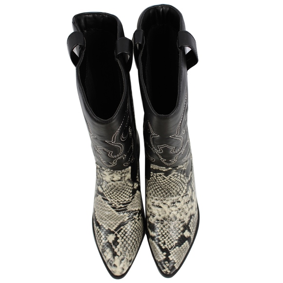 Grey Python Knee High High Pull on Boots - Picture 4 of 8